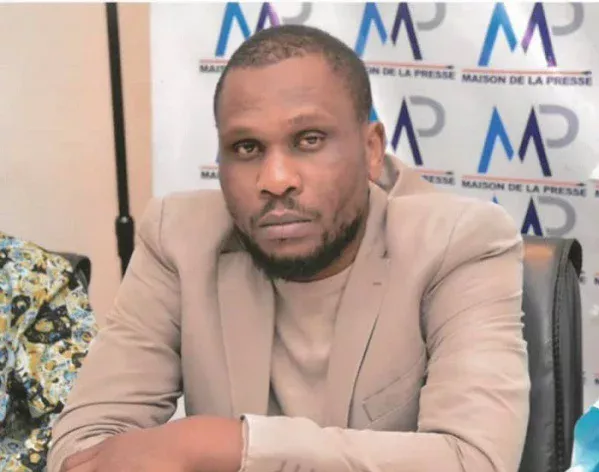 Après un entretien avec Madiambal : La police à Rfm arrête Babacar Fall, directeur de la Rédaction