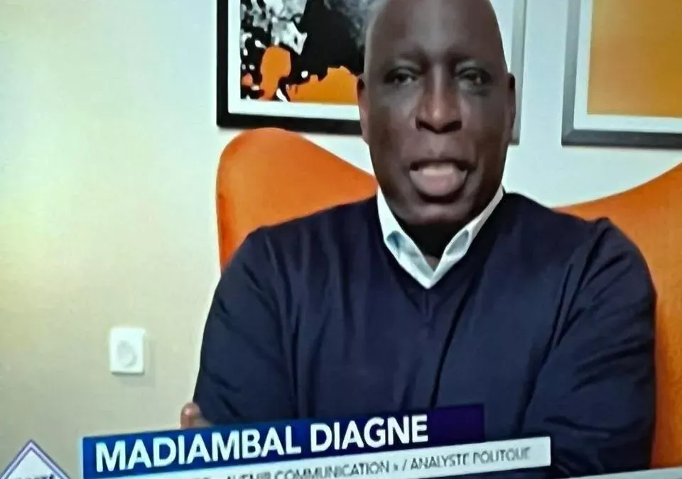 Irruption des gendarmes à la 7TV : l’interview de Madiambal Diagne stoppée net