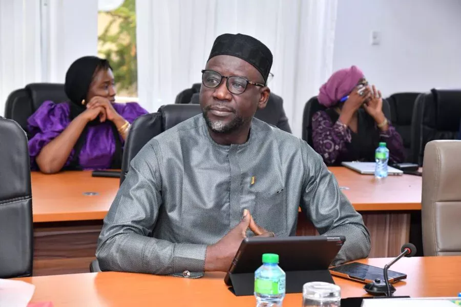 Alioune Badara Dione : « Nous ouvrons une étape nouvelle dans la construction d’un Sénégal où chaque initiative solidaire est protégée »