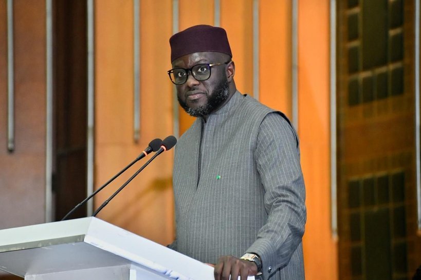 Sénégal : le président de l’Assemblée nationale annonce la relance du Parlement des enfants