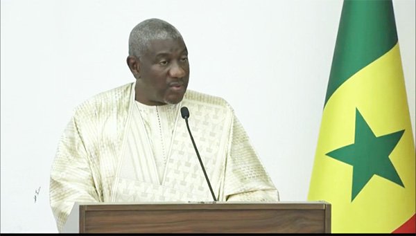 Baisse des prix du carburant : la CNTS salue une mesure sociale et plaide pour un allègement de la fiscalité sur les salaires