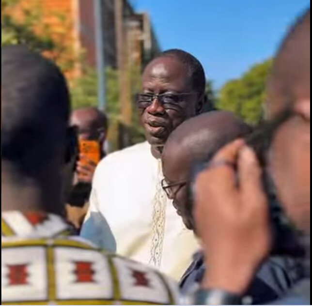 UCAD : la visite du ministre Daouda Ngom perturbée, les étudiants menacent de durcir le mouvement