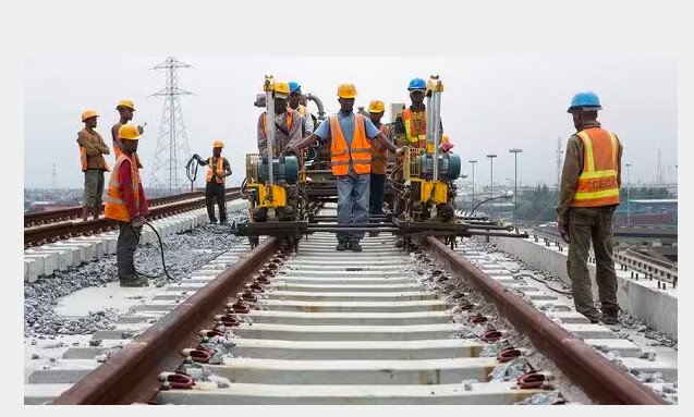 Dakar–Tambacounda : la réhabilitation achevée à « 90 %, » le train bientôt de retour