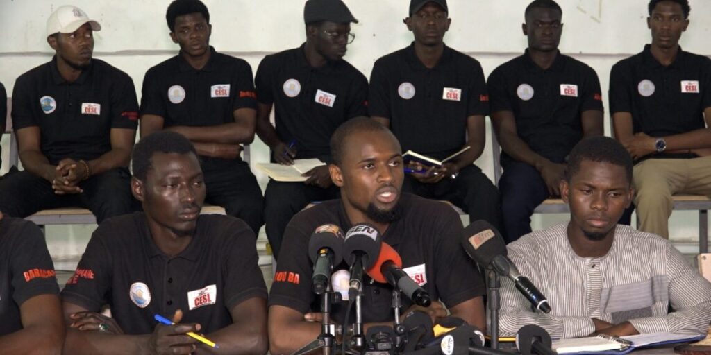 Crise universitaire : les étudiants dénoncent les réformes des bourses et exigent justice pour Abdoulaye Ba