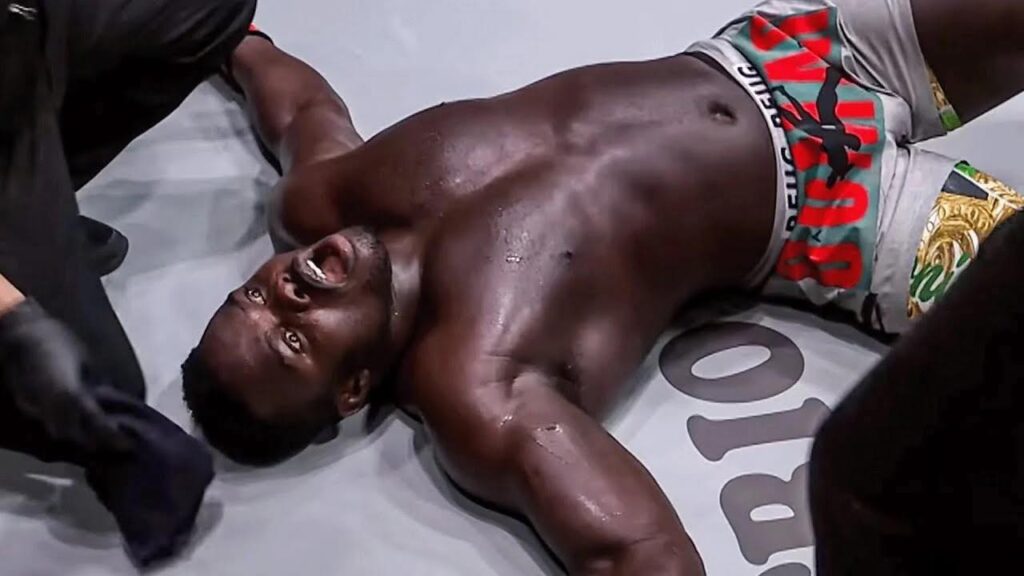 ONE Championship : le Sénégalais Reug Reug perd sa ceinture mondiale après un KO face à Anatoly Malykhin