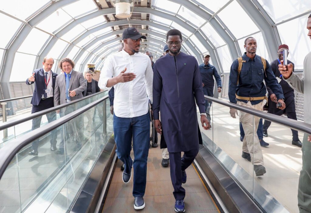 TER, gare de Sébikotane et usine textile : le chef de l’Etat mise sur une économie de transformation locale