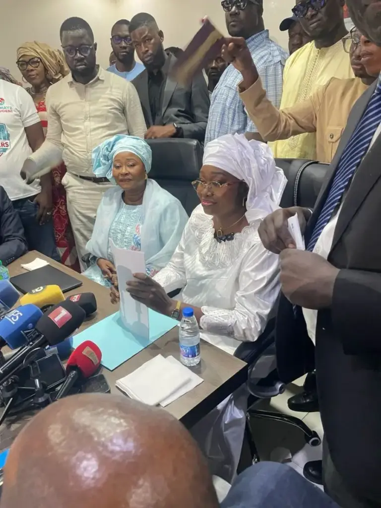 Passation de service au ministère de la Famille : Marie Angélique Mame Selbé Diouf fixe le cap d’une action sociale plus transformatrice