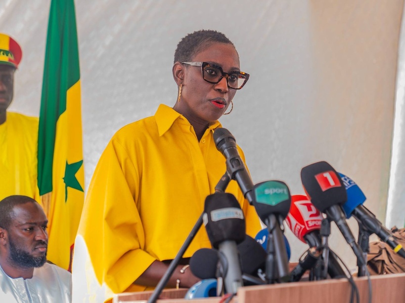Aminata Touré apporte son soutien à la ministre Djirèye Clotilde Coly, victime d’attaques sexistes