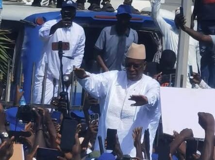 Macky Sall à Dakar : Abdou Mbow salue une mobilisation « des Sénégalais dans leur écrasante majorité »