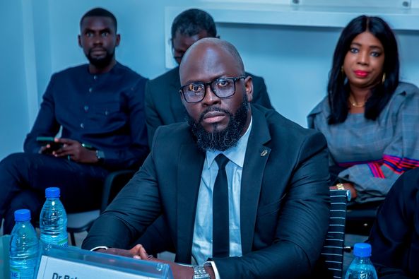 Dr Babo Amadou Ba: « En 12 ans, au delà de la dette cachée, Macky Sall a réussi la prouesse de multiplier par 9 le stock de la dette »