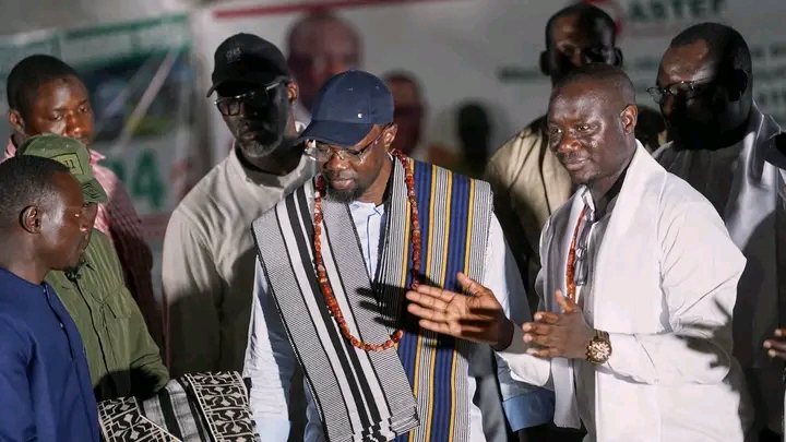 Mbéllacadiao : Ousmane Sonko honoré par le Sine et élevé à la dignité de roi
